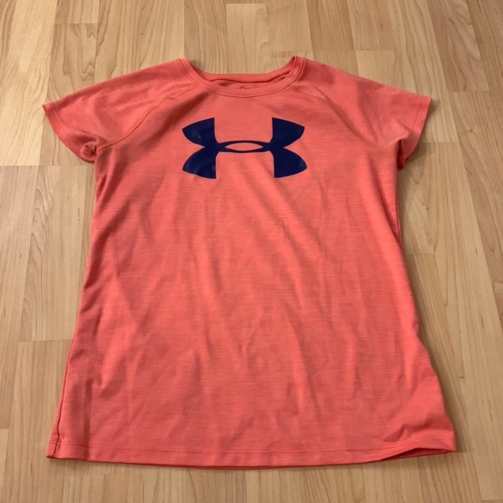 Under Armor Short Sleeve Shirt